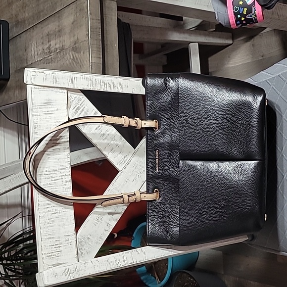 NWT Michael Kor Bedford Medium Black Peeble Tote Bag Cream Handles - Picture 2 of 13